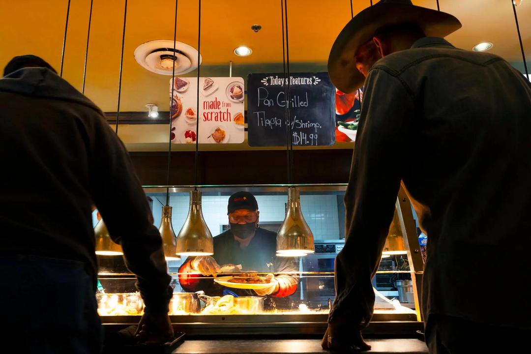 On the Luby’s Cafeteria Line, Every Day Is Thanksgiving